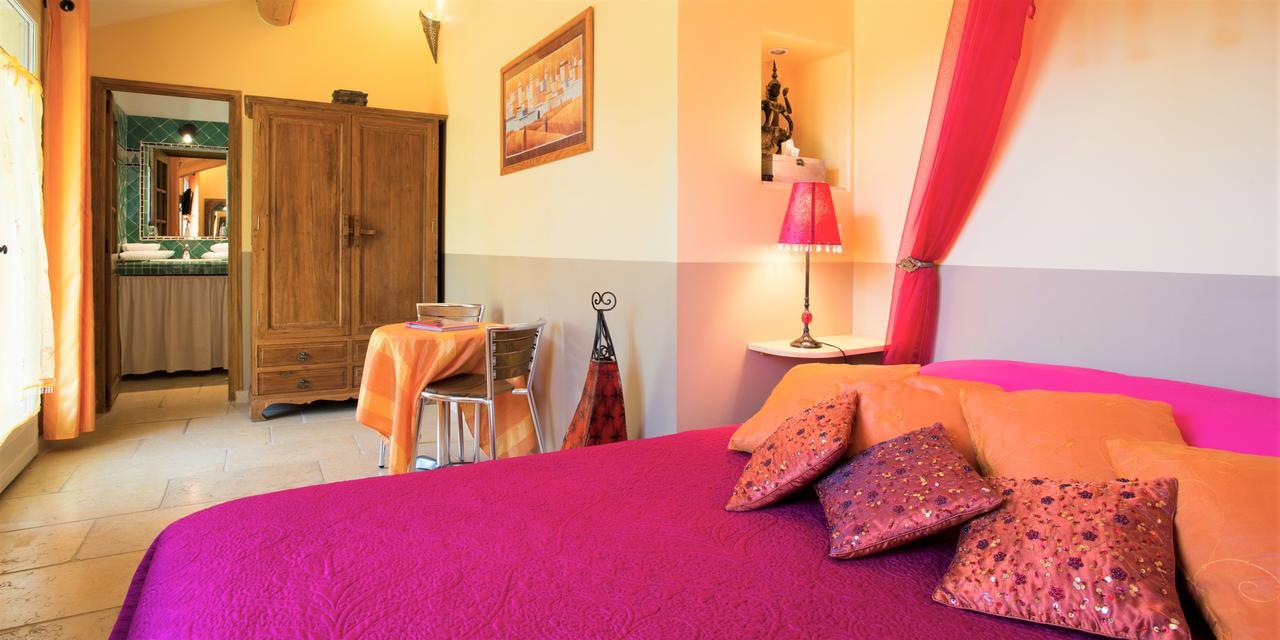 Chambres D'Hotes Domaine Des Machottes Grans Kültér fotó